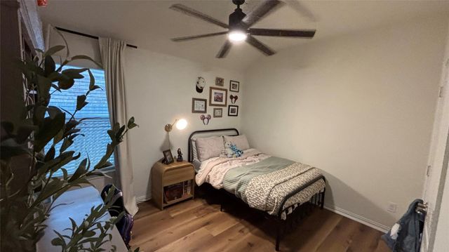 9810 Shimmering Lakes Drive, Rosharon, TX 77583