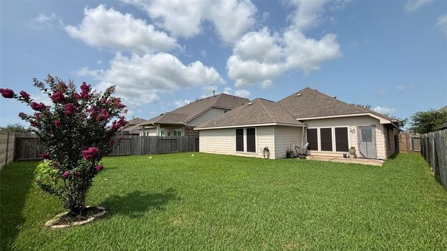 9810 Shimmering Lakes Drive, Rosharon, TX 77583