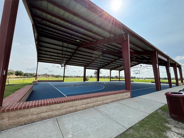 9810 Shimmering Lakes Drive, Rosharon, TX 77583