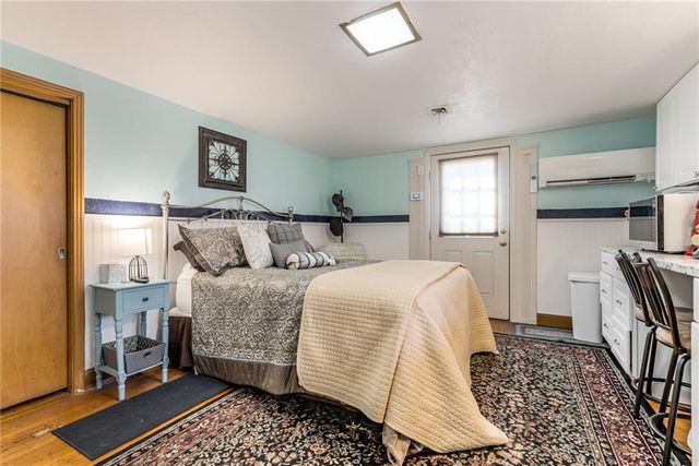 9004 E 65TH Terrace, Raytown, MO 64133