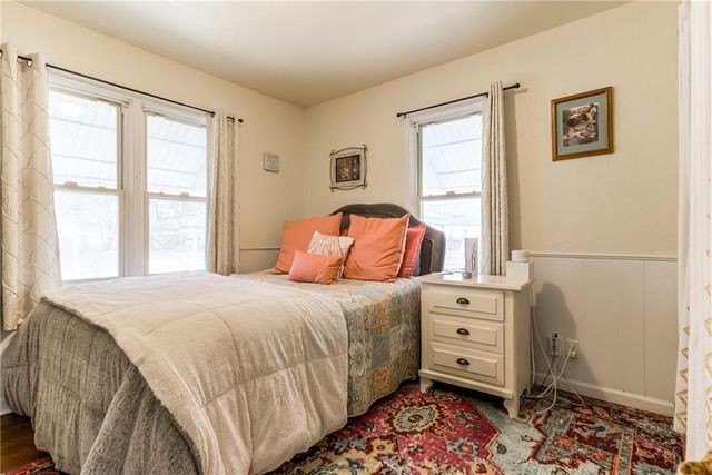 9004 E 65TH Terrace, Raytown, MO 64133