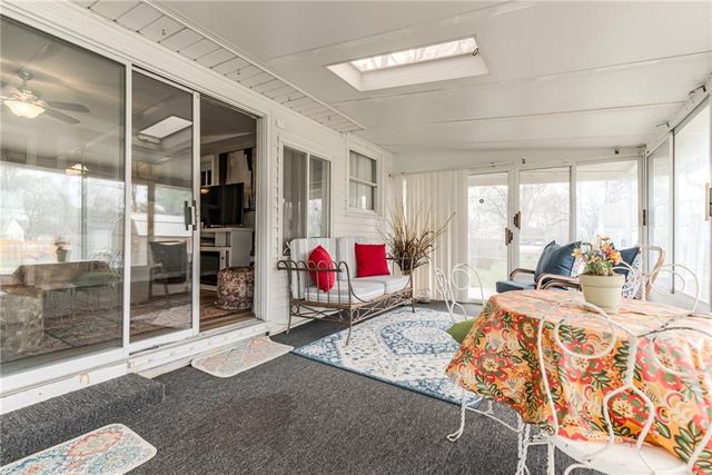 9004 E 65TH Terrace, Raytown, MO 64133