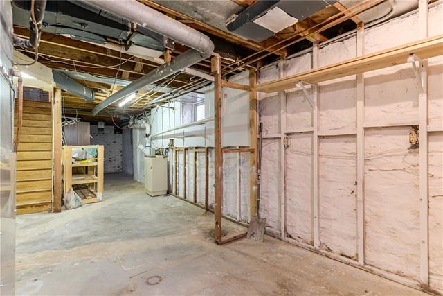 9004 E 65TH Terrace, Raytown, MO 64133