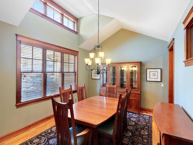 3673 Lerive Way, Chaska, MN 55318