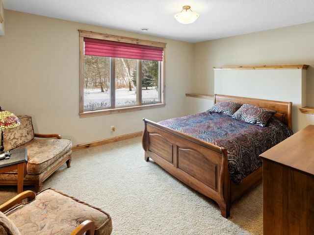 3673 Lerive Way, Chaska, MN 55318