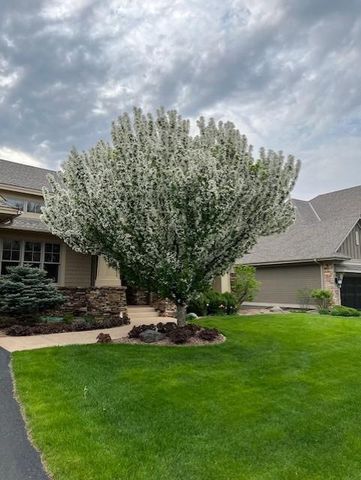 3673 Lerive Way, Chaska, MN 55318