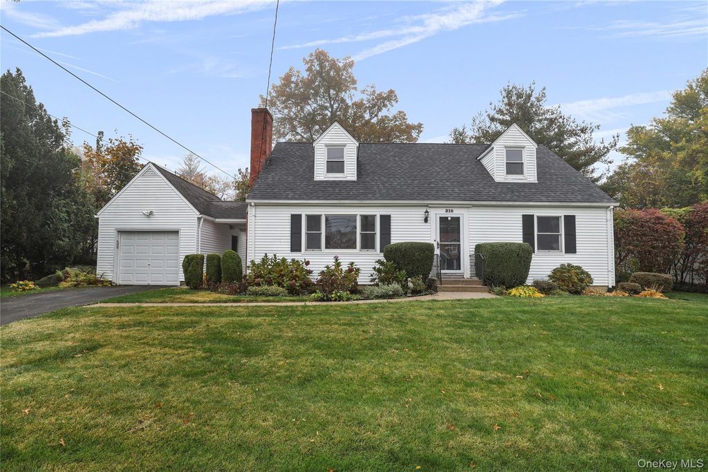 216 Poe Street, Hartsdale, NY 10530