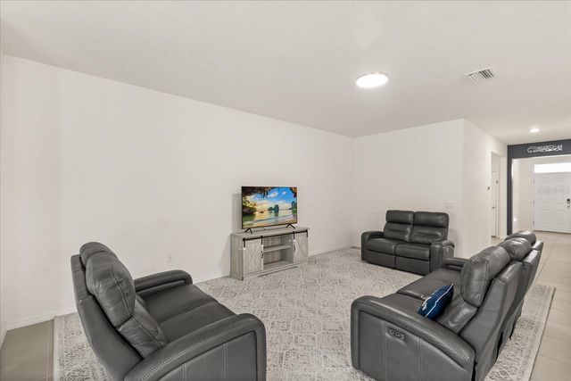 8324 WHEAT STONE DRIVE, Zephyrhills, FL 33540