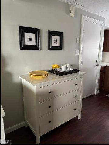 17215 Warrington Drive, Detroit, MI 48221