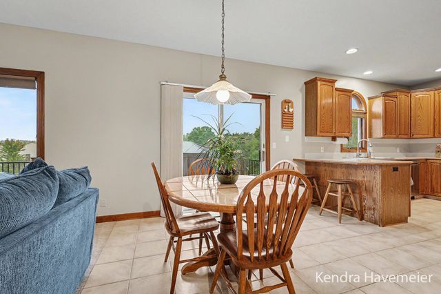 2480 Rolling Meadow Drive Ne, Plainfield Twp, MI 49306