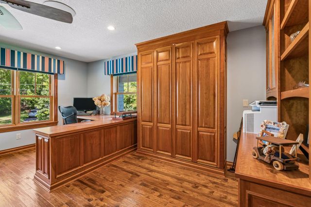 4941 Island View Drive, Mound, MN 55364