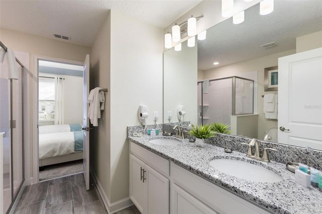 9045 STINGER DRIVE, Davenport, FL 33896