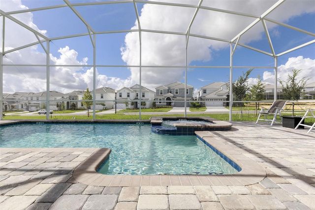 9045 STINGER DRIVE, Davenport, FL 33896