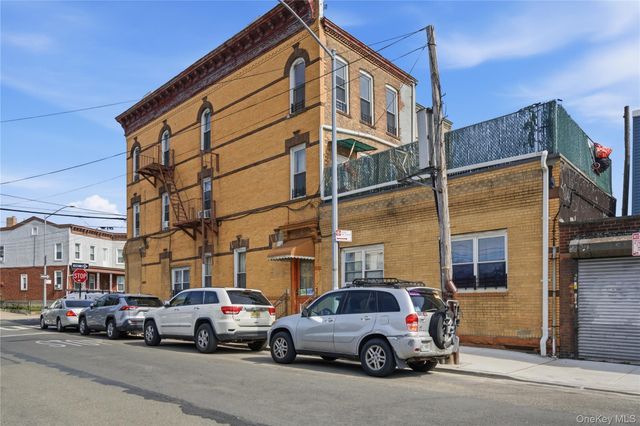 7402 65th Street, Glendale, NY 11385