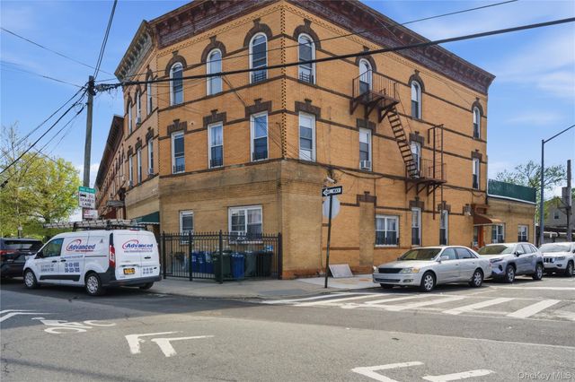 7402 65th Street, Glendale, NY 11385