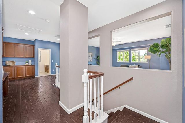 2599 Vaquero Vista Dr, Auburn, CA 95603