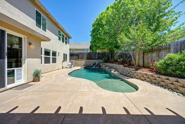 2599 Vaquero Vista Dr, Auburn, CA 95603