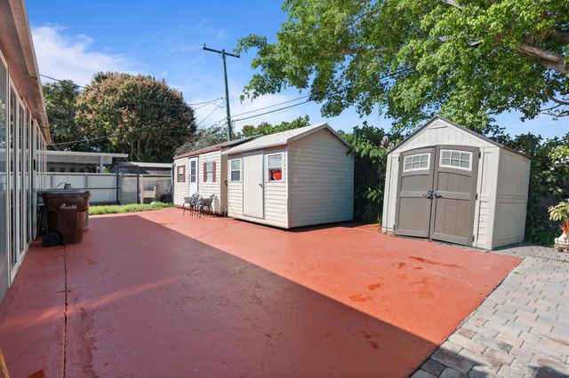 4970 E Palm Court, Hialeah, FL 33013