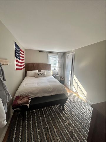 84 Kay Boulevard, Newport, RI 02840