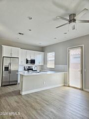 2568 E KINGBIRD Drive, Gilbert, AZ 85297