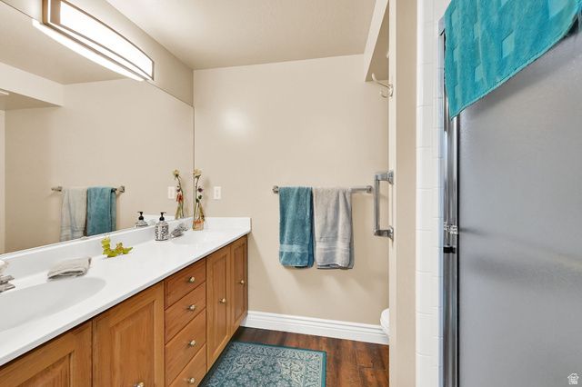 2246 E LINCOLN CT, Holladay, UT 84124