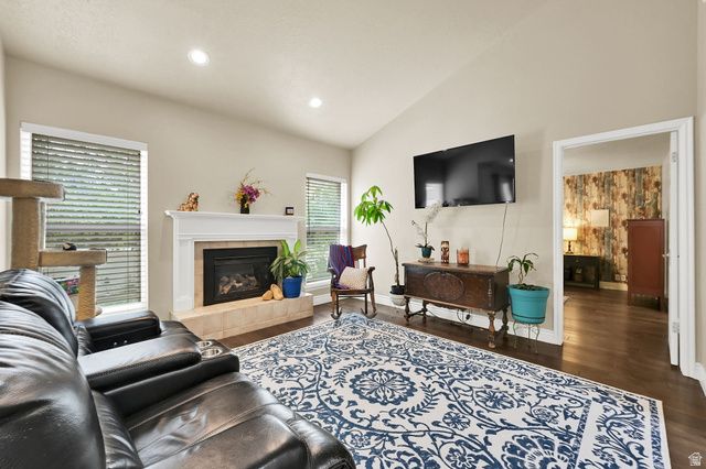 2246 E LINCOLN CT, Holladay, UT 84124