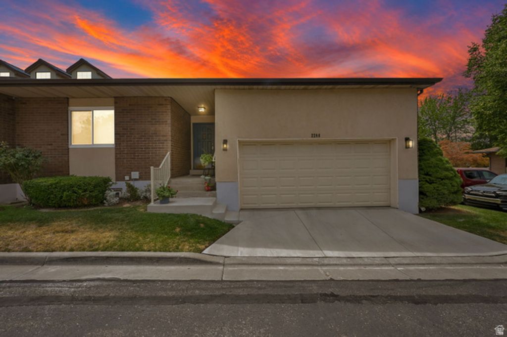 2246 E LINCOLN CT, Holladay, UT 84124 — photo 5