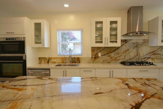 3675 79 Mississippi Street, San Diego, CA 92104