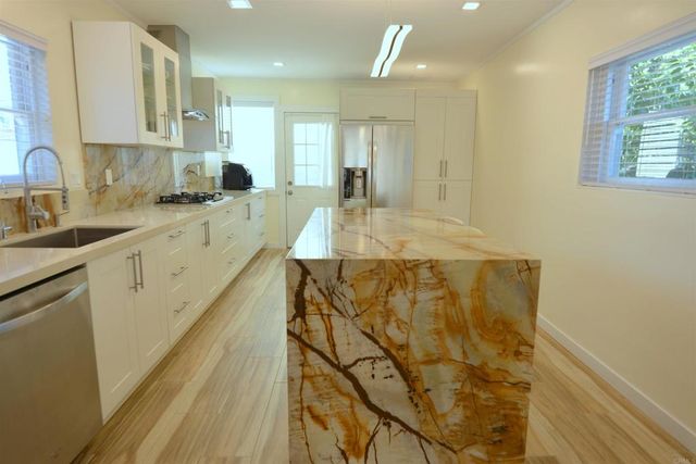 3675 79 Mississippi Street, San Diego, CA 92104