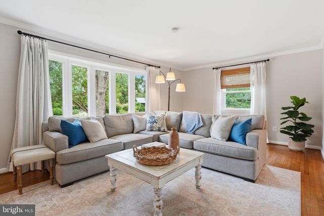 1848 CARRIAGE DR, Annapolis, MD 21401
