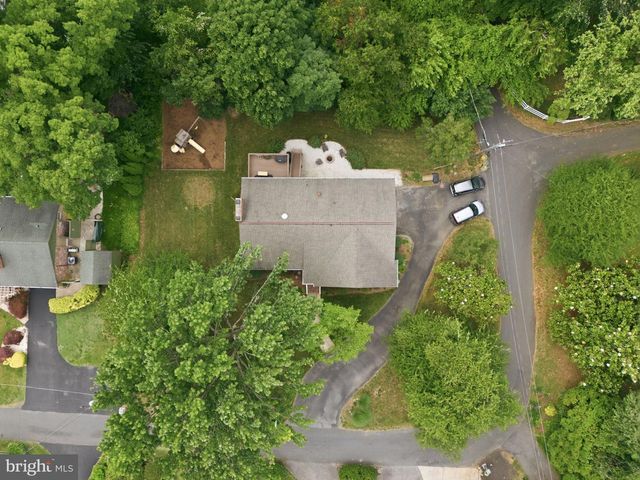 1848 CARRIAGE DR, Annapolis, MD 21401