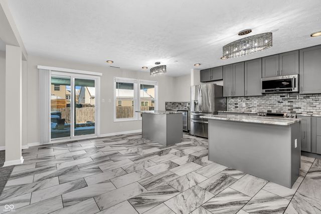 8418 Burket Way, Camby, IN 46113