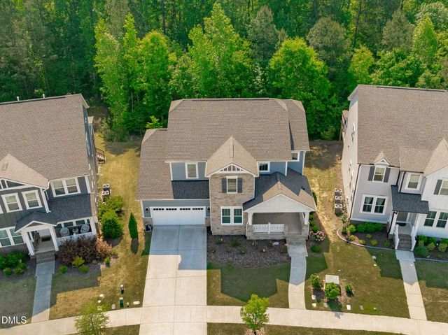 125 Crested Coral Drive, Holly Springs, NC 27540