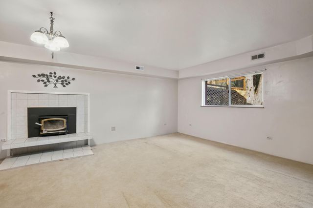 4884 Lower Grave Creek Road, Wolf Creek, OR 97497