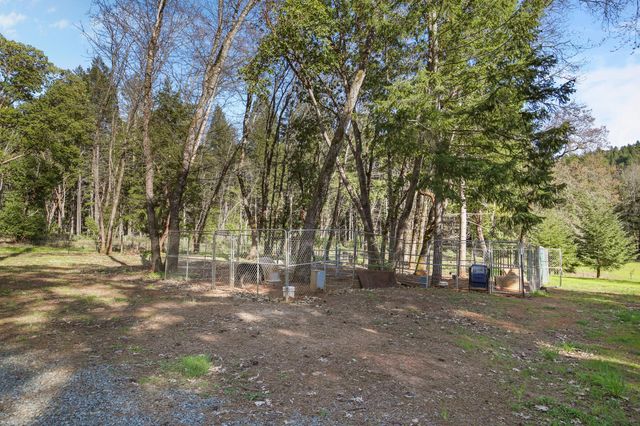 4884 Lower Grave Creek Road, Wolf Creek, OR 97497