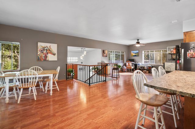 4884 Lower Grave Creek Road, Wolf Creek, OR 97497