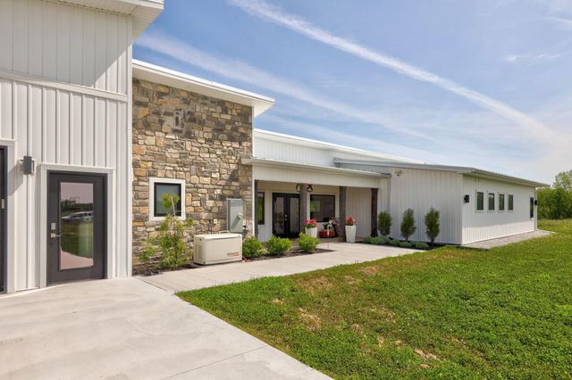 5595 Riverview Drive, Bridgeport Twp, MI 48722