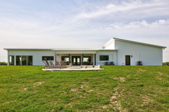 5595 Riverview Drive, Bridgeport Twp, MI 48722