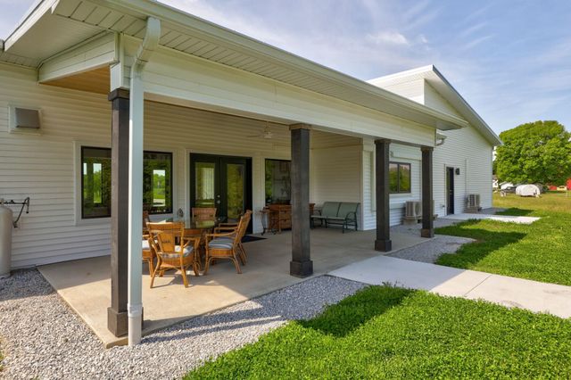5595 Riverview Drive, Bridgeport Twp, MI 48722