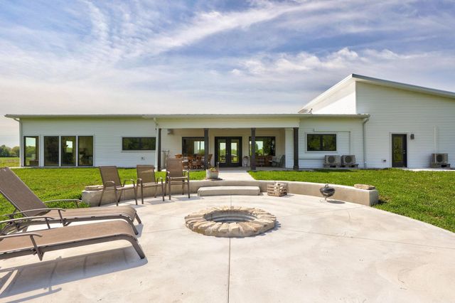 5595 Riverview Drive, Bridgeport Twp, MI 48722