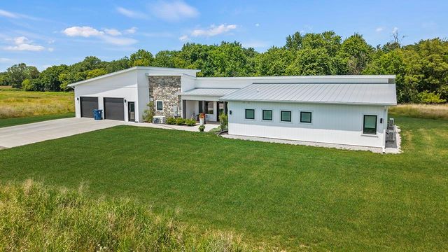 5595 Riverview Drive, Bridgeport Twp, MI 48722
