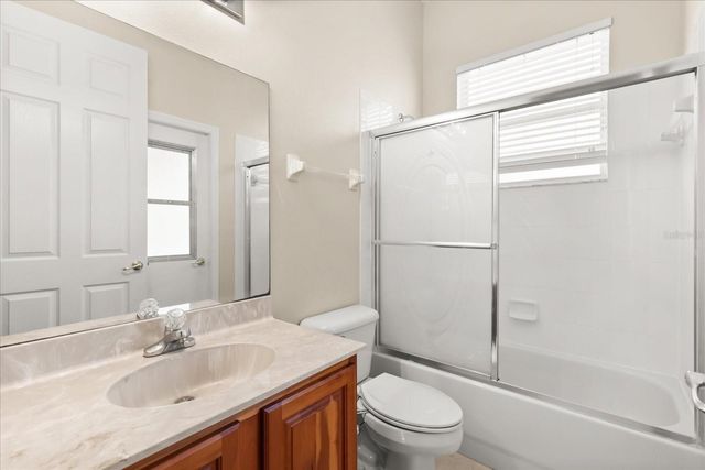 19027 DOVE CREEK DRIVE, Tampa, FL 33647