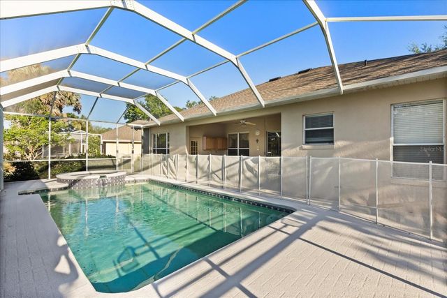 19027 DOVE CREEK DRIVE, Tampa, FL 33647