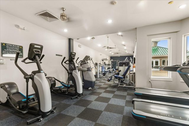 19027 DOVE CREEK DRIVE, Tampa, FL 33647