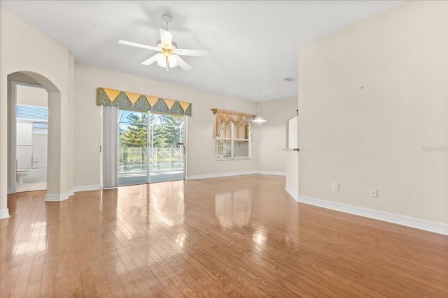 19027 DOVE CREEK DRIVE, Tampa, FL 33647