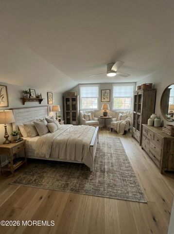 28 Fayette Lane, Aberdeen, NJ 07747