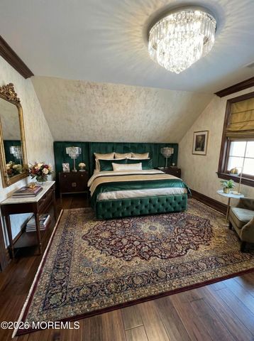 28 Fayette Lane, Aberdeen, NJ 07747