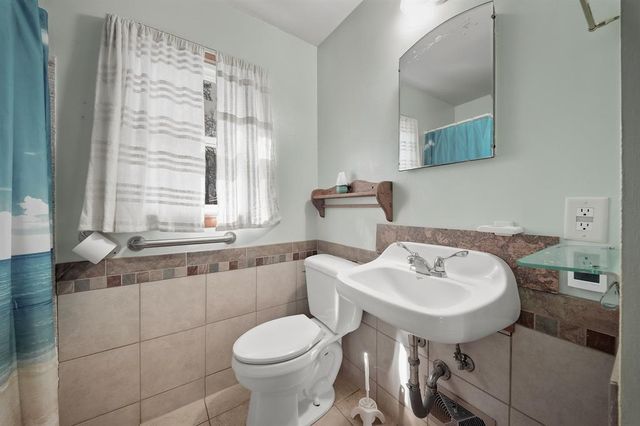 1132 Pershing Street, Eau Claire, WI 54703