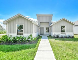 2845 14th Street, Hempstead, TX 77445
