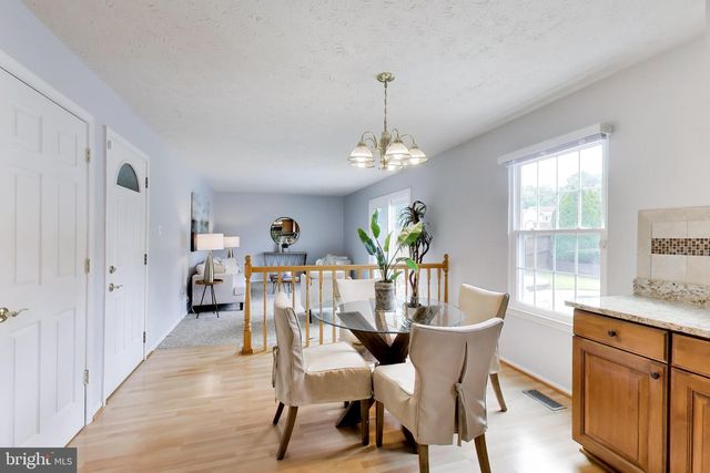 9313 KINGS GRANT RD, Laurel, MD 20723